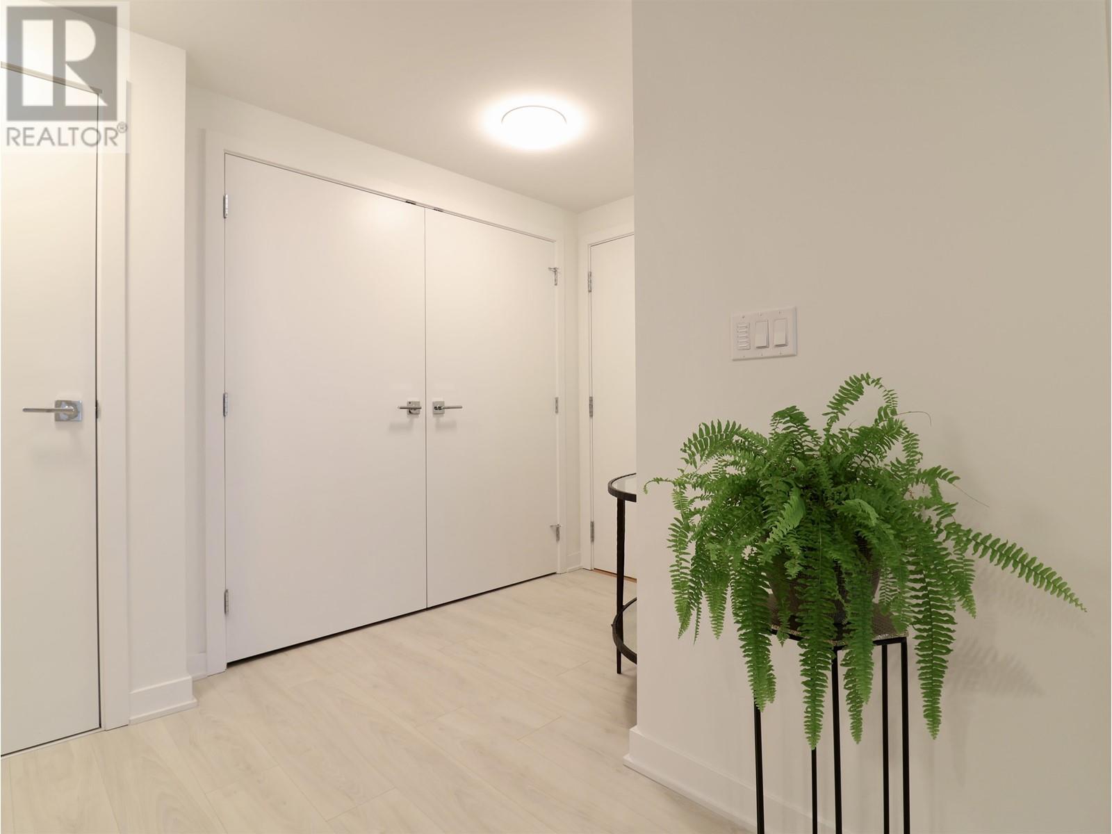 1604 1401 Hunter Street, North Vancouver, British Columbia  V7J 0E2 - Photo 11 - R2827948