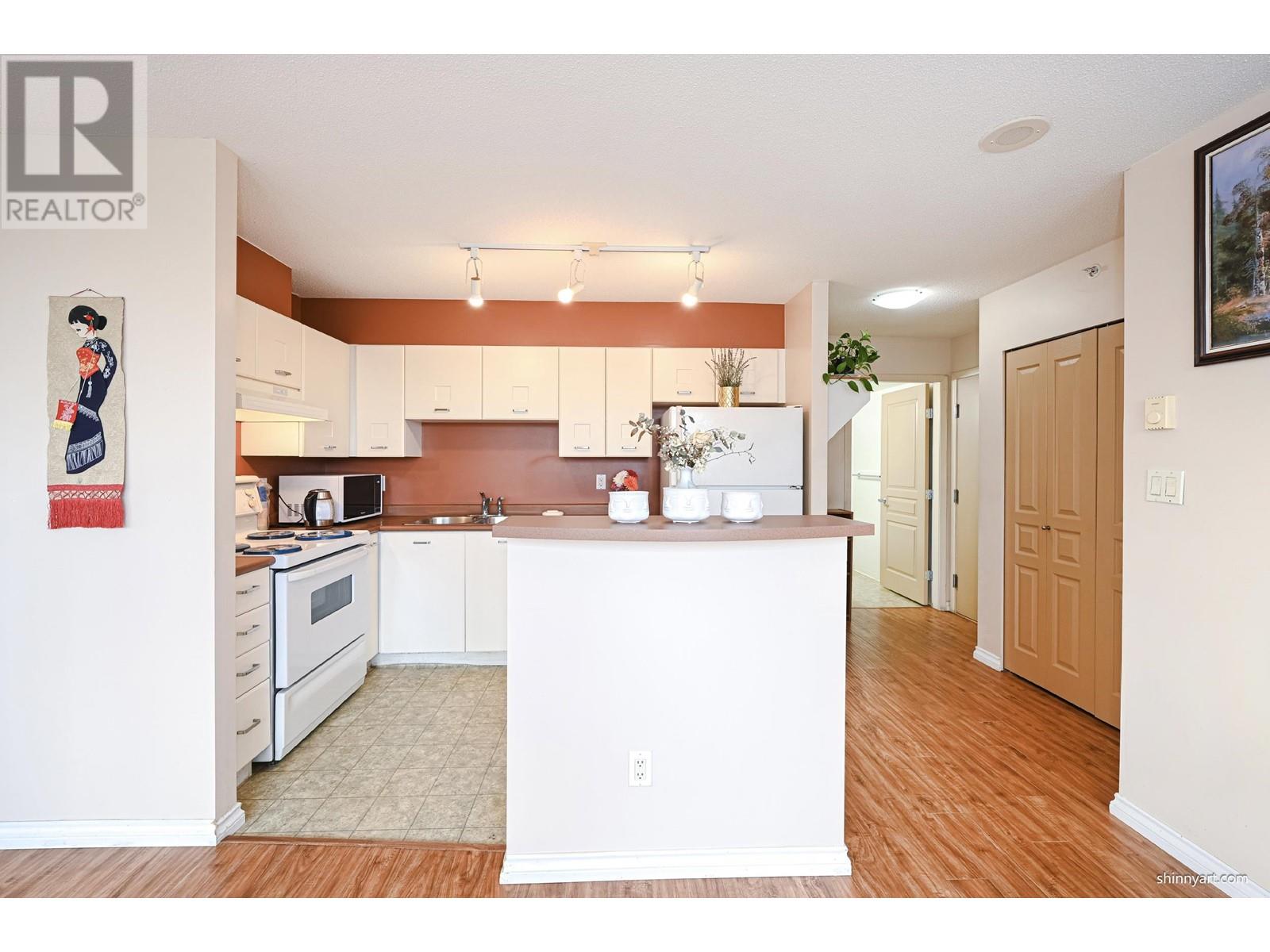 810 3438 Vanness Avenue, Vancouver, British Columbia  V5R 6E7 - Photo 8 - R2826803