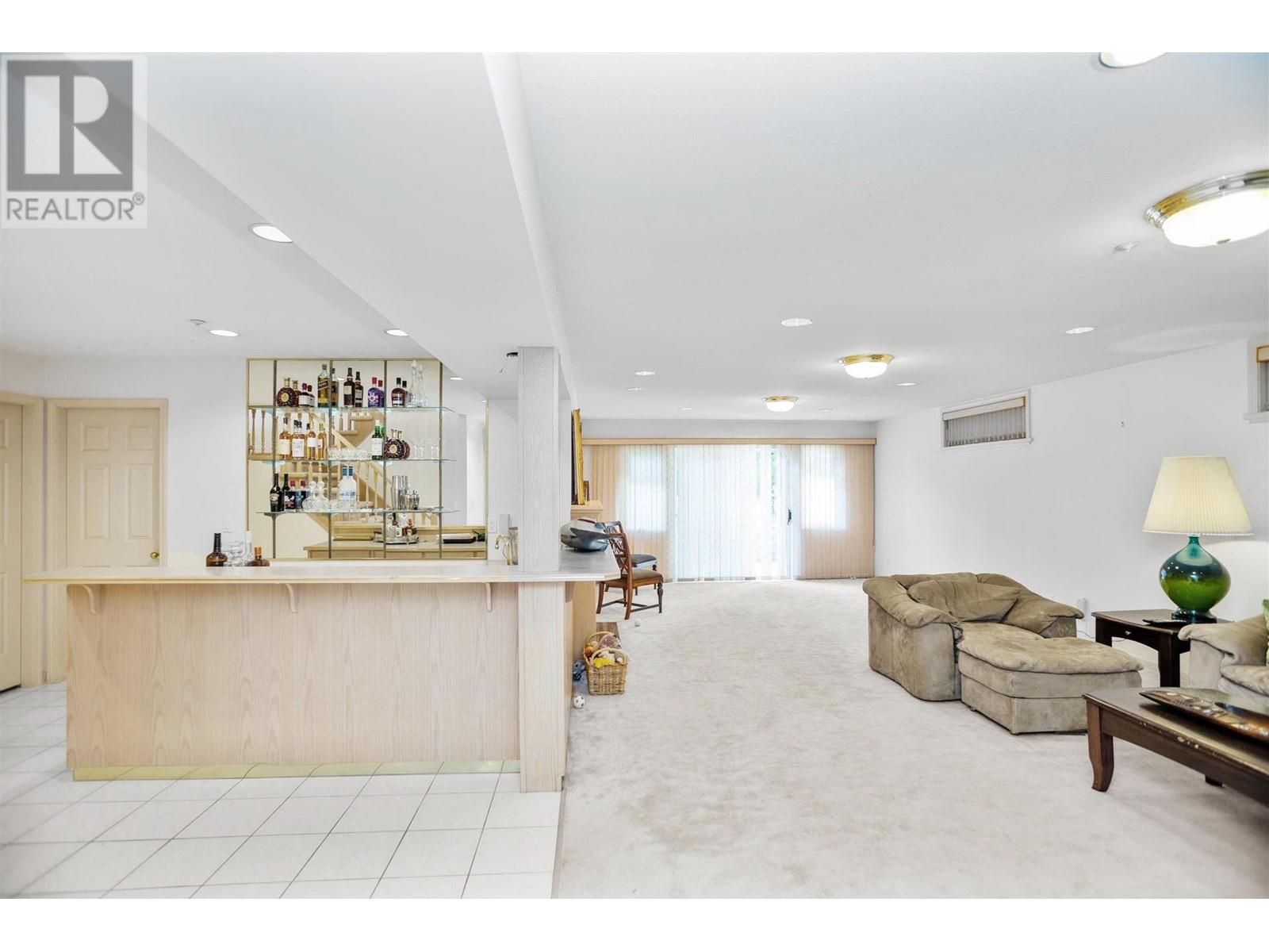 6633 Churchill Street, Vancouver, British Columbia  V6P 5B2 - Photo 19 - R2828119