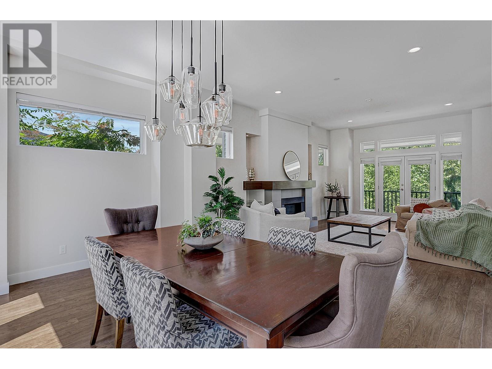 25572 Bosonworth Avenue, Maple Ridge, British Columbia  V2W 1G9 - Photo 10 - R2828145