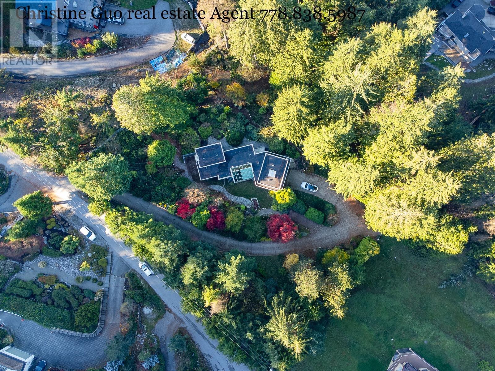 3249 Main Avenue, Port Moody, British Columbia  V3H 4R1 - Photo 11 - R2795934