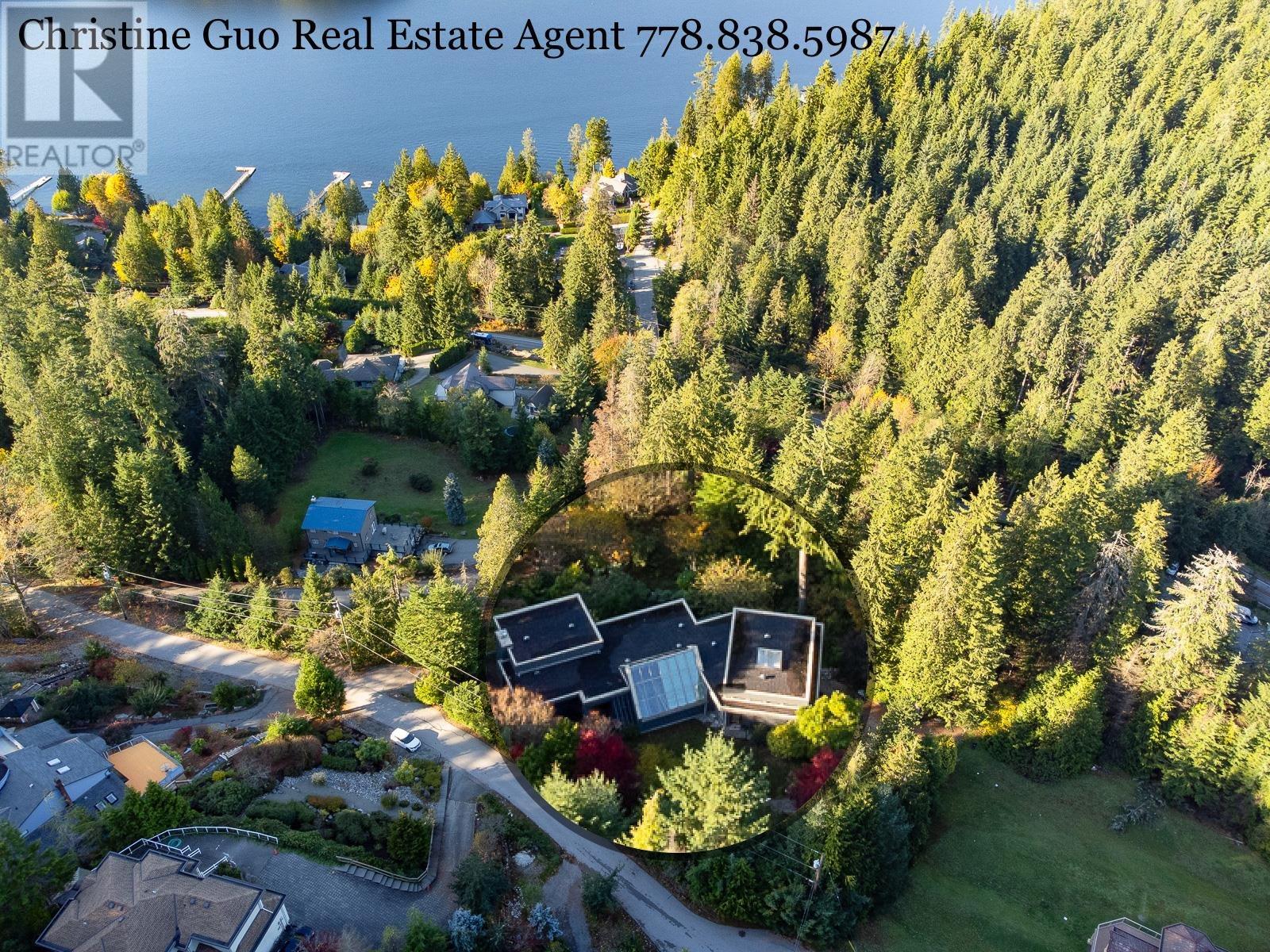 3249 Main Avenue, Port Moody, British Columbia  V3H 4R1 - Photo 3 - R2795934