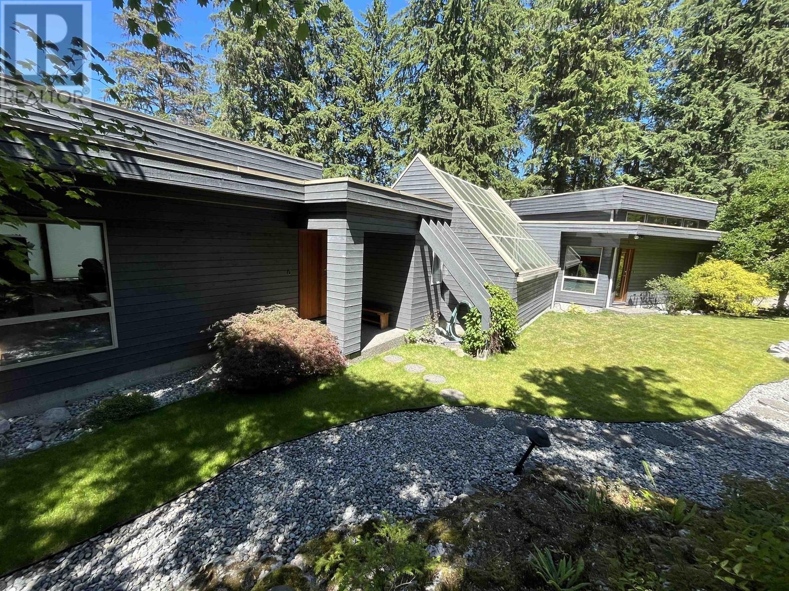 3249 Main Avenue, Port Moody, British Columbia  V3H 4R1 - Photo 8 - R2795934