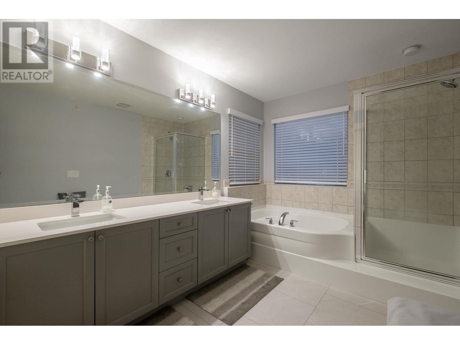 24782 Mcclure Drive, Maple Ridge, British Columbia  V2W 0A5 - Photo 20 - R2827821