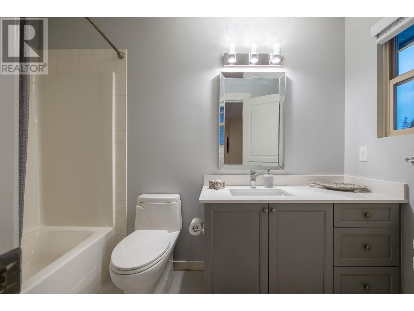 24782 Mcclure Drive, Maple Ridge, British Columbia  V2W 0A5 - Photo 22 - R2827821