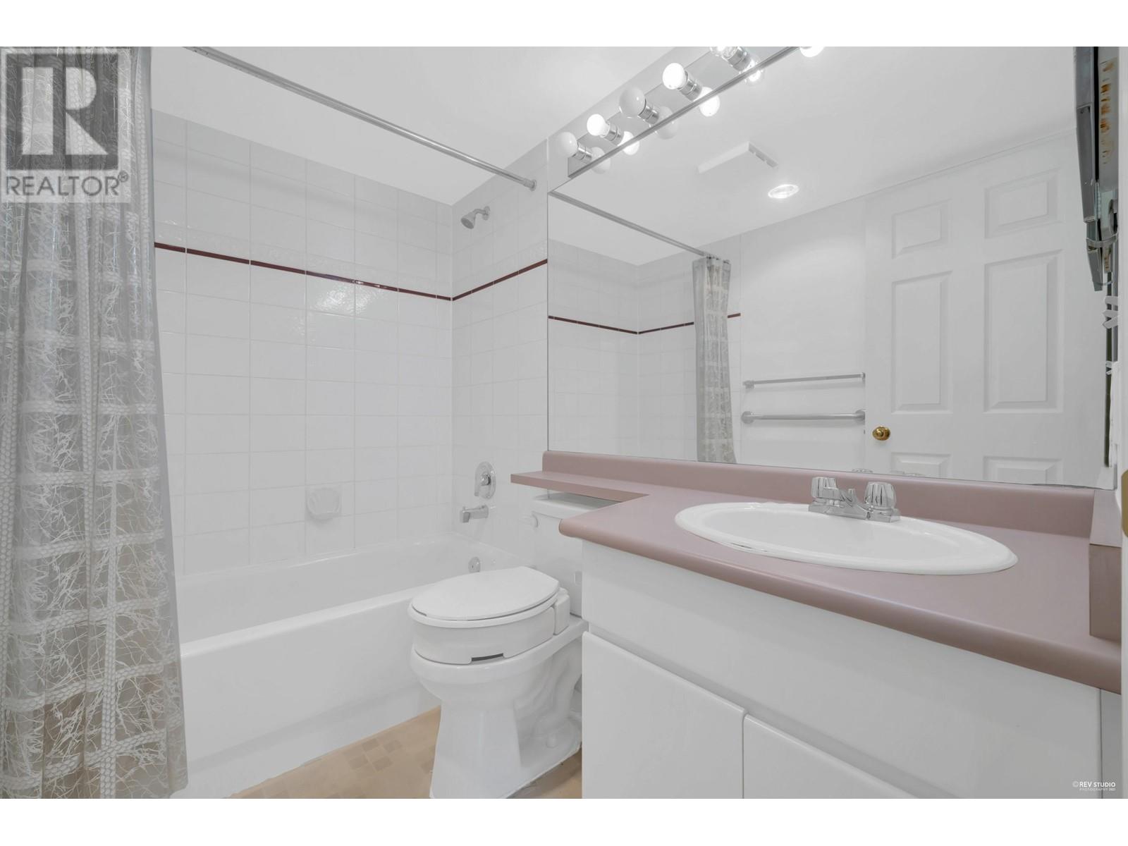 120 3250 W Broadway, Vancouver, British Columbia  V6K 2H4 - Photo 17 - R2811997