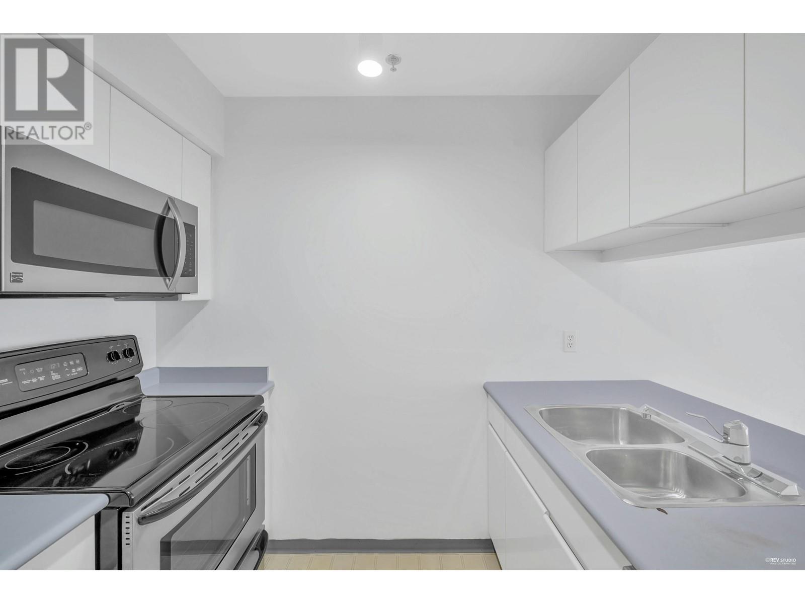 120 3250 W Broadway, Vancouver, British Columbia  V6K 2H4 - Photo 16 - R2811997