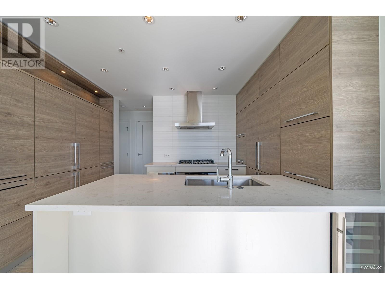 2408 7388 Kingsway, Burnaby, British Columbia  V3N 0G9 - Photo 12 - R2827640