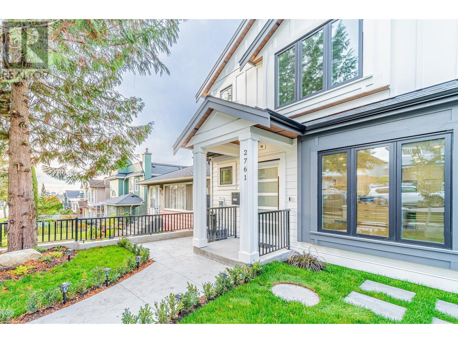 2761 E 24th Avenue, Vancouver, British Columbia  V5R 1E3 - Photo 2 - R2827837