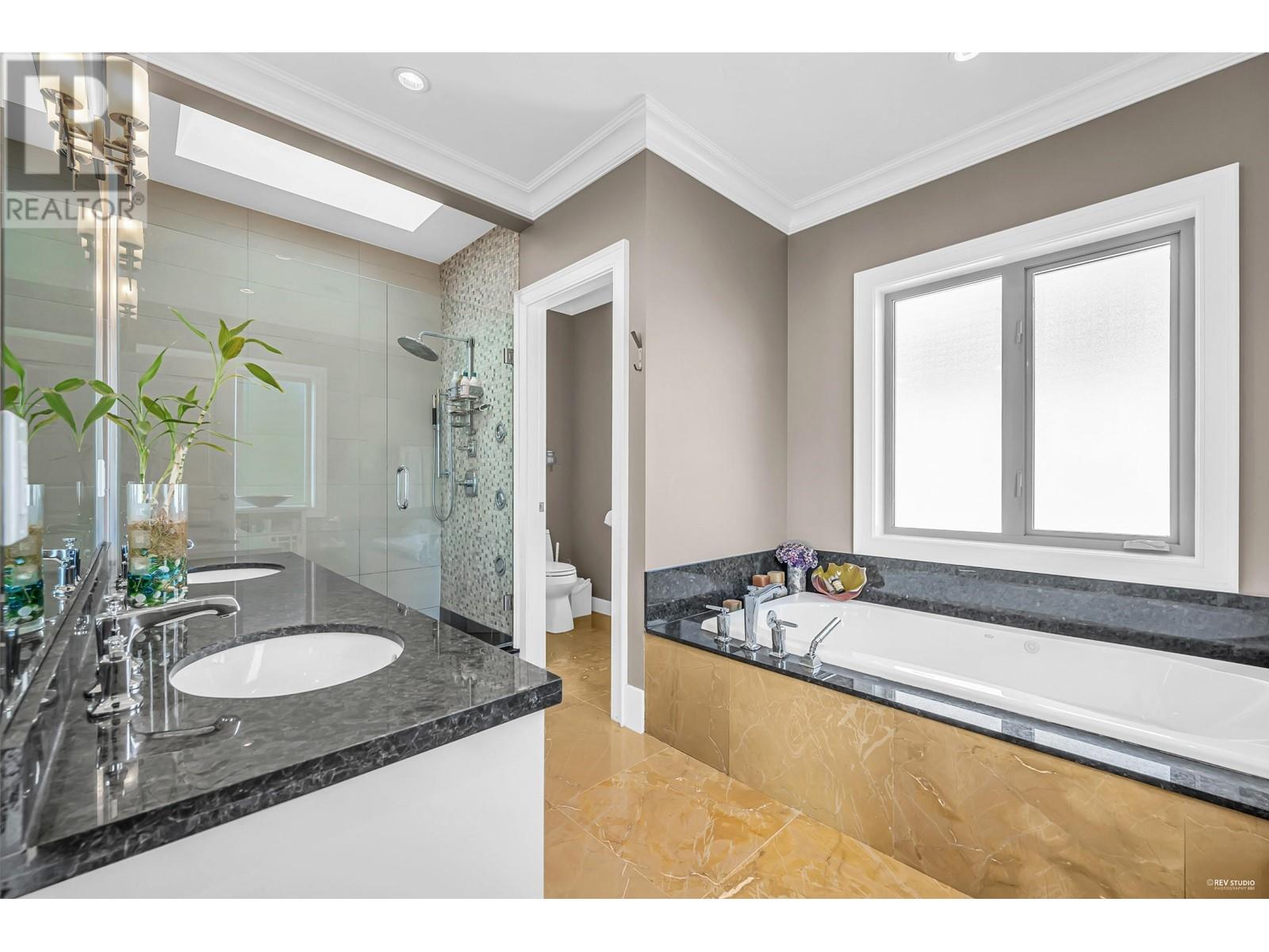 5578 Elizabeth Street, Vancouver, British Columbia  V5Y 3J9 - Photo 21 - R2827817
