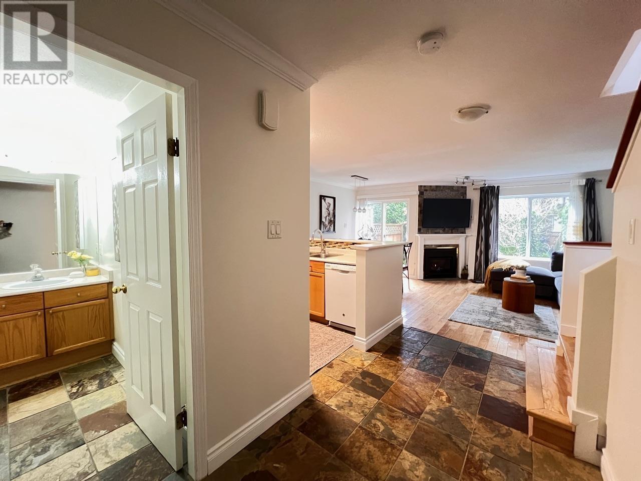 43 40200 Government Road, Squamish, British Columbia  V8B 0G6 - Photo 11 - R2826781