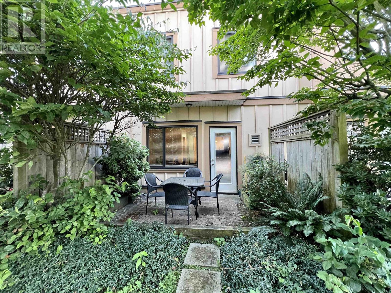 406 Westview Street, Coquitlam, British Columbia  V3K 0A3 - Photo 37 - R2827366