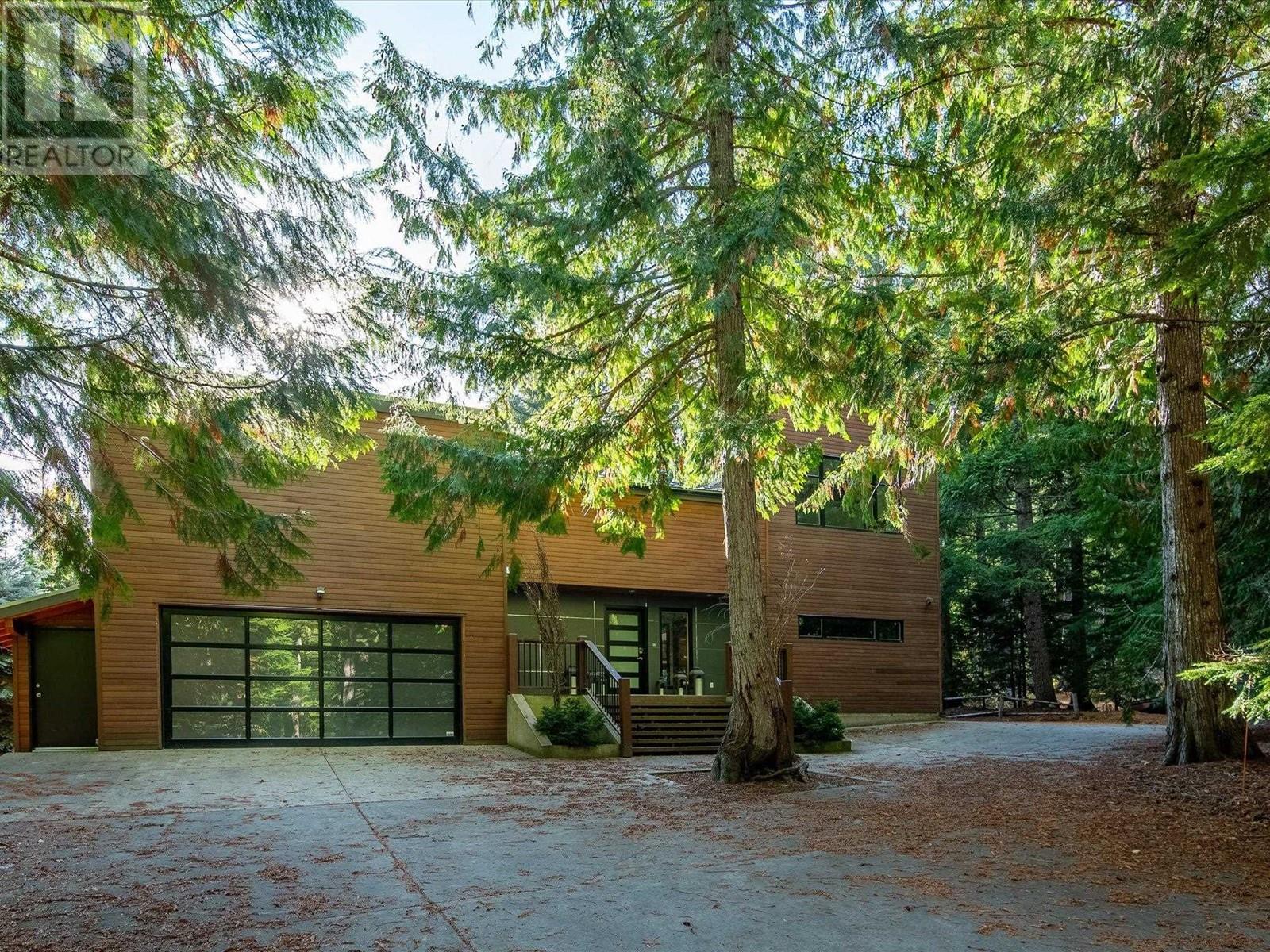 8171 Meadow Lane, Whistler, British Columbia  V8E 0G3 - Photo 28 - R2828157