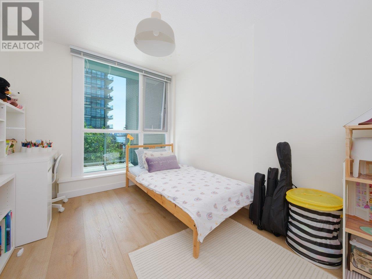 303 188 E Esplanade, North Vancouver, British Columbia  V7L 4Y1 - Photo 22 - R2804113