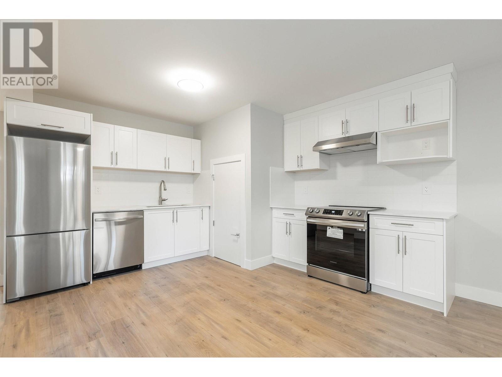 1742 Bewicke Avenue, North Vancouver, British Columbia  V7M 3C4 - Photo 19 - R2824863