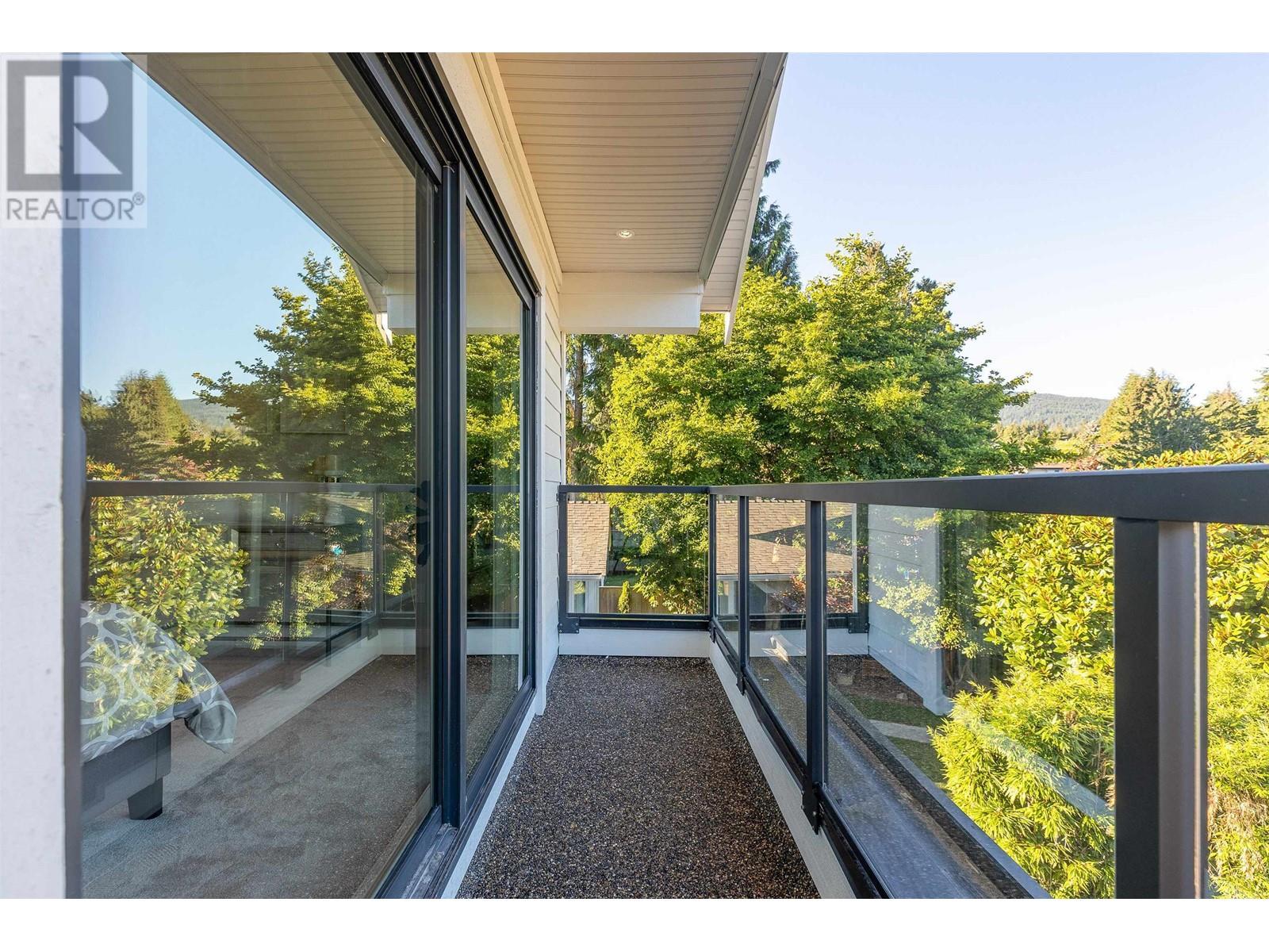 1742 Bewicke Avenue, North Vancouver, British Columbia  V7M 3C4 - Photo 15 - R2824863