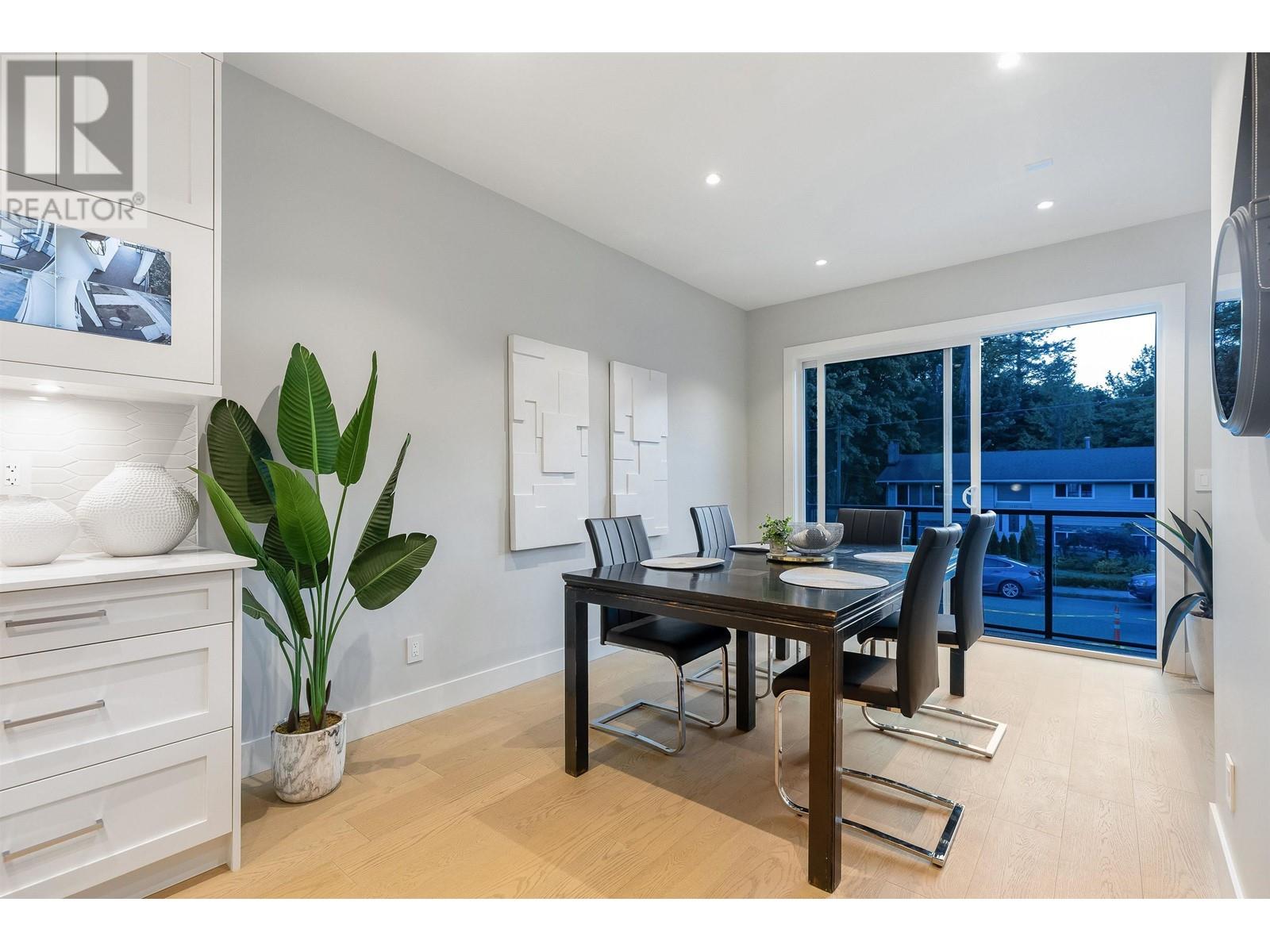 1742 Bewicke Avenue, North Vancouver, British Columbia  V7M 3C4 - Photo 12 - R2824863