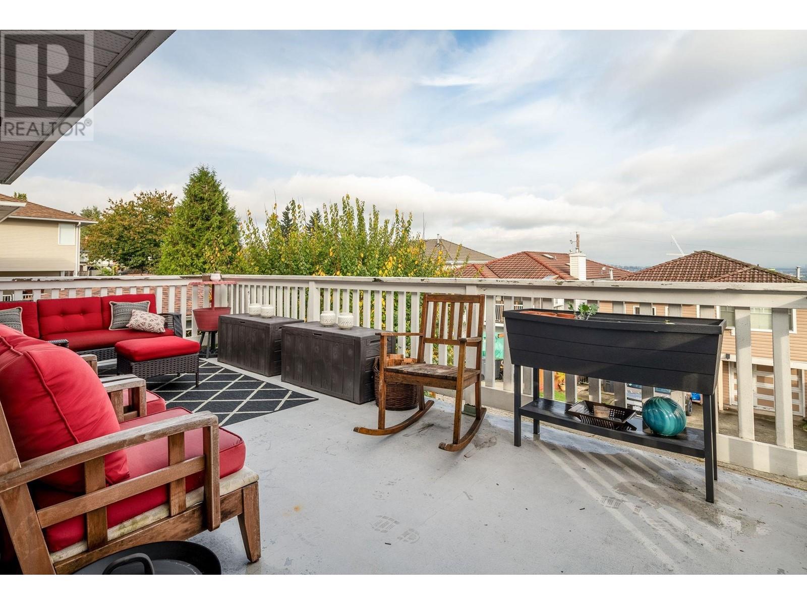 336 E Sixth Avenue, New Westminster, British Columbia  V3L 4H3 - Photo 24 - R2827266