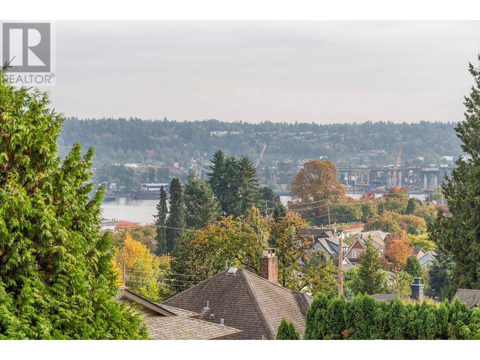 336 E Sixth Avenue, New Westminster, British Columbia  V3L 4H3 - Photo 37 - R2827266