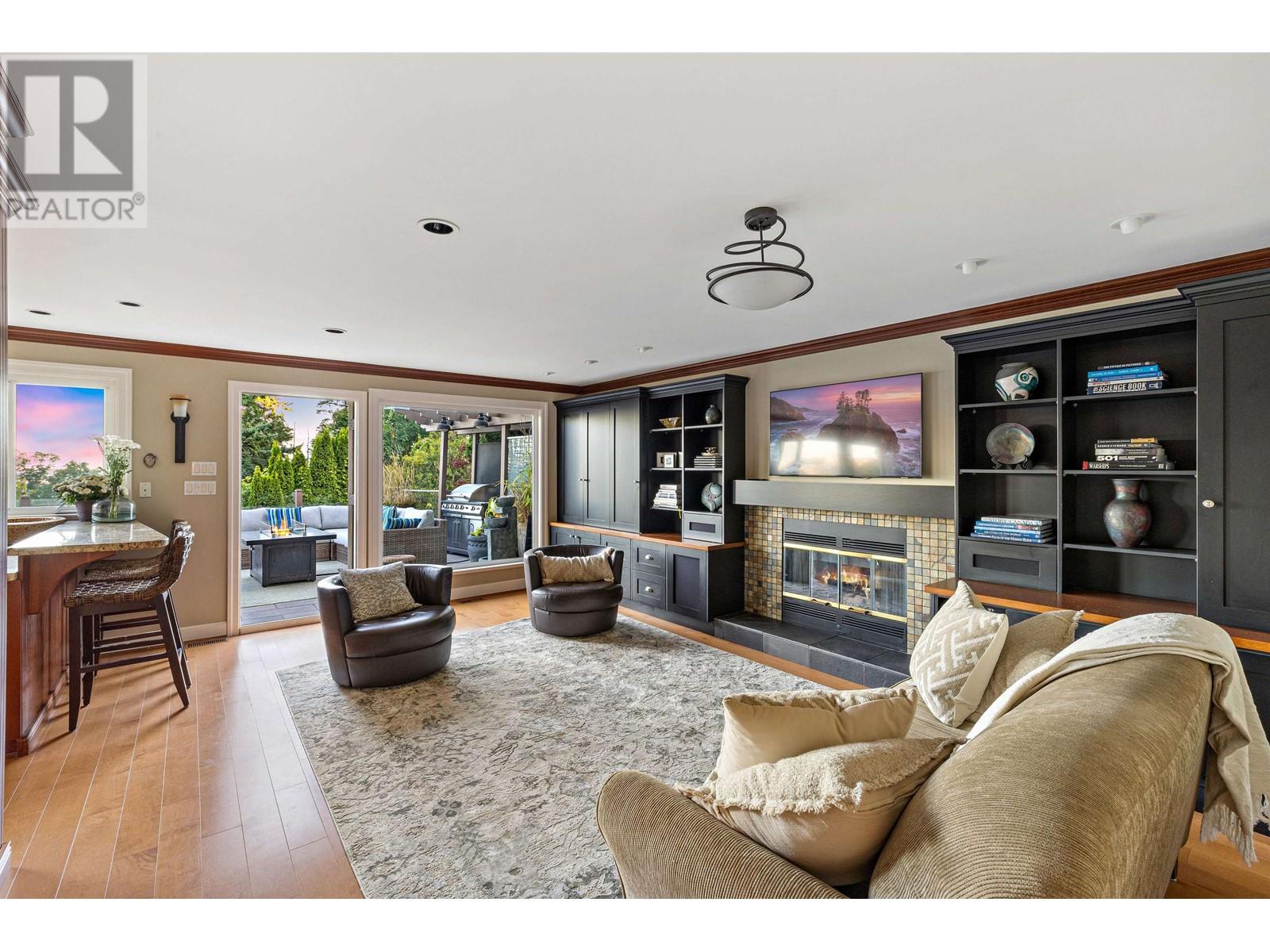 5084 Pinetree Crescent, West Vancouver, British Columbia  V7W 3B5 - Photo 10 - R2810346