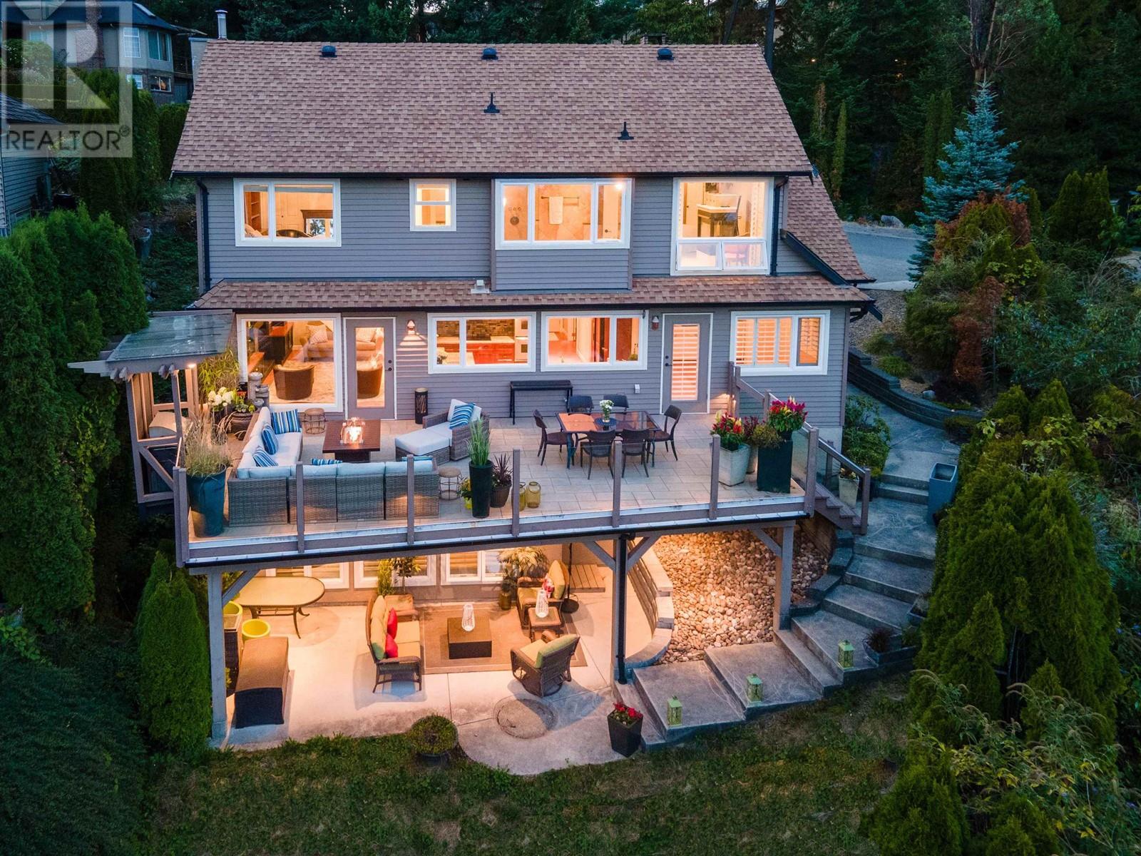 5084 Pinetree Crescent, West Vancouver, British Columbia  V7W 3B5 - Photo 4 - R2810346