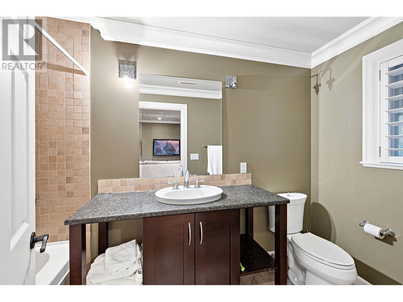 5084 Pinetree Crescent, West Vancouver, British Columbia  V7W 3B5 - Photo 35 - R2810346