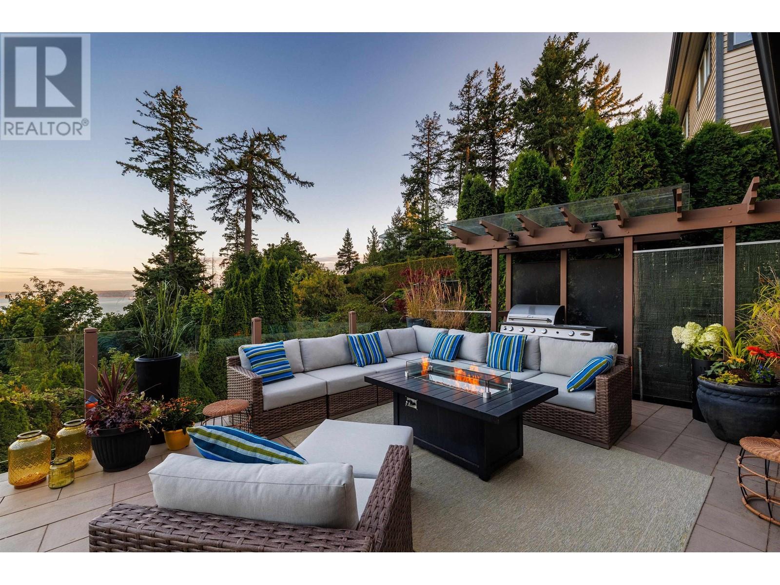 5084 Pinetree Crescent, West Vancouver, British Columbia  V7W 3B5 - Photo 32 - R2810346