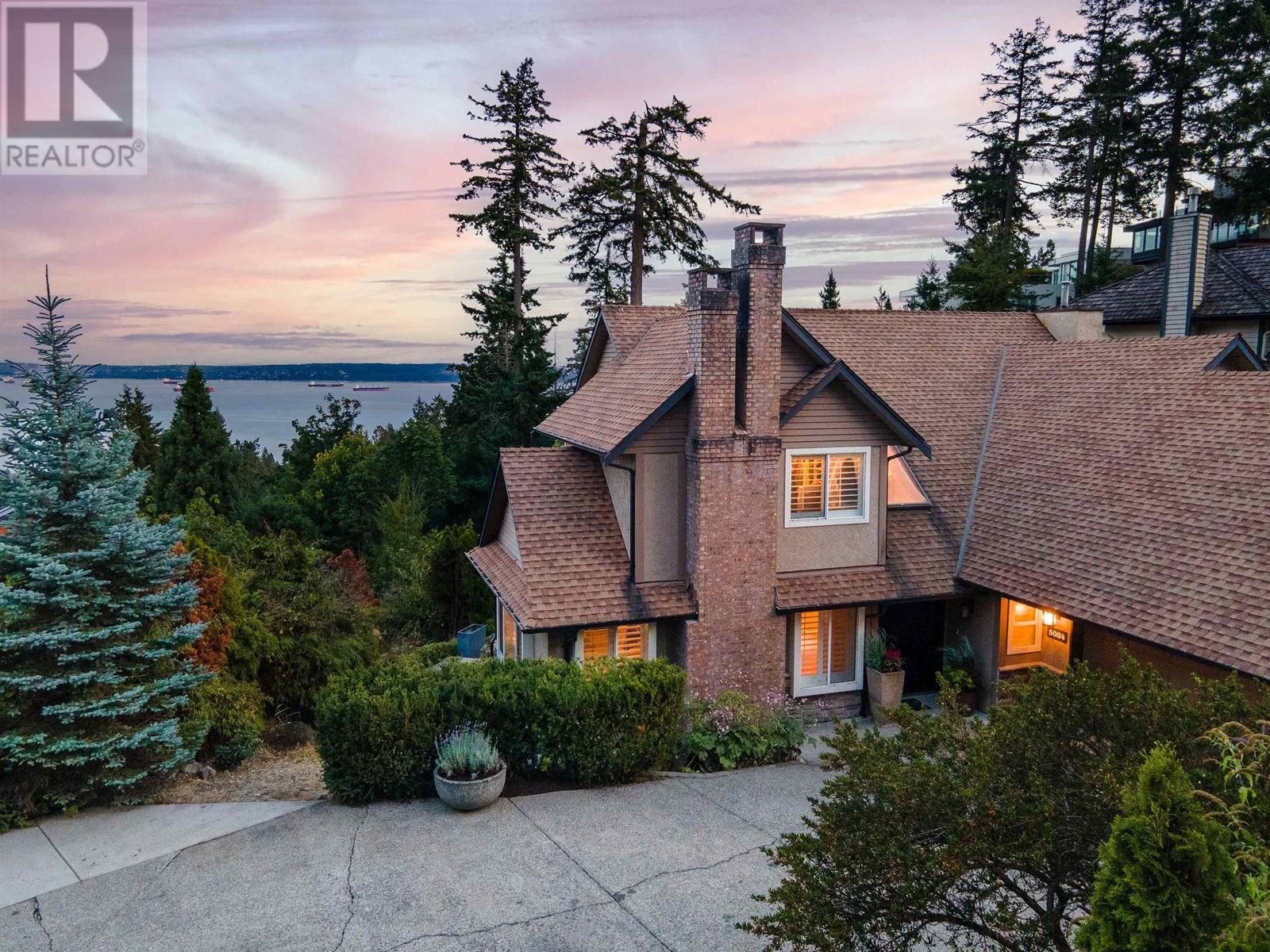 5084 Pinetree Crescent, West Vancouver, British Columbia  V7W 3B5 - Photo 38 - R2810346