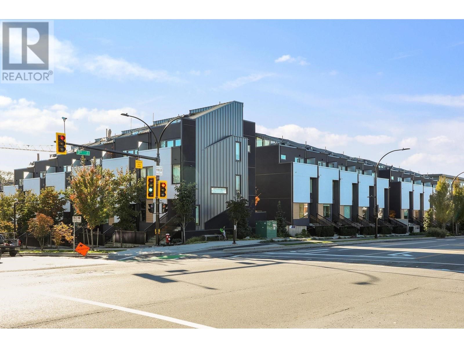 112 649 E 3rd Street, North Vancouver, British Columbia  V7L 1G6 - Photo 23 - R2821269