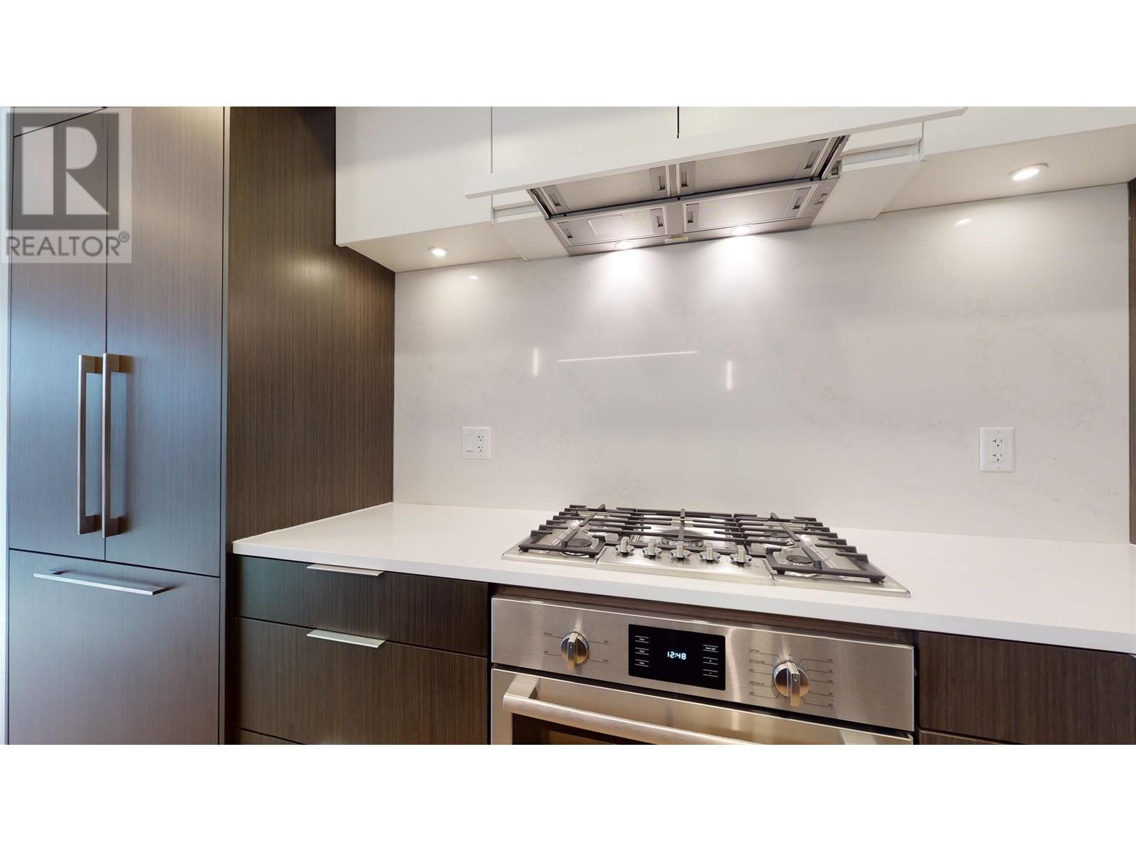 112 649 E 3rd Street, North Vancouver, British Columbia  V7L 1G6 - Photo 6 - R2821269