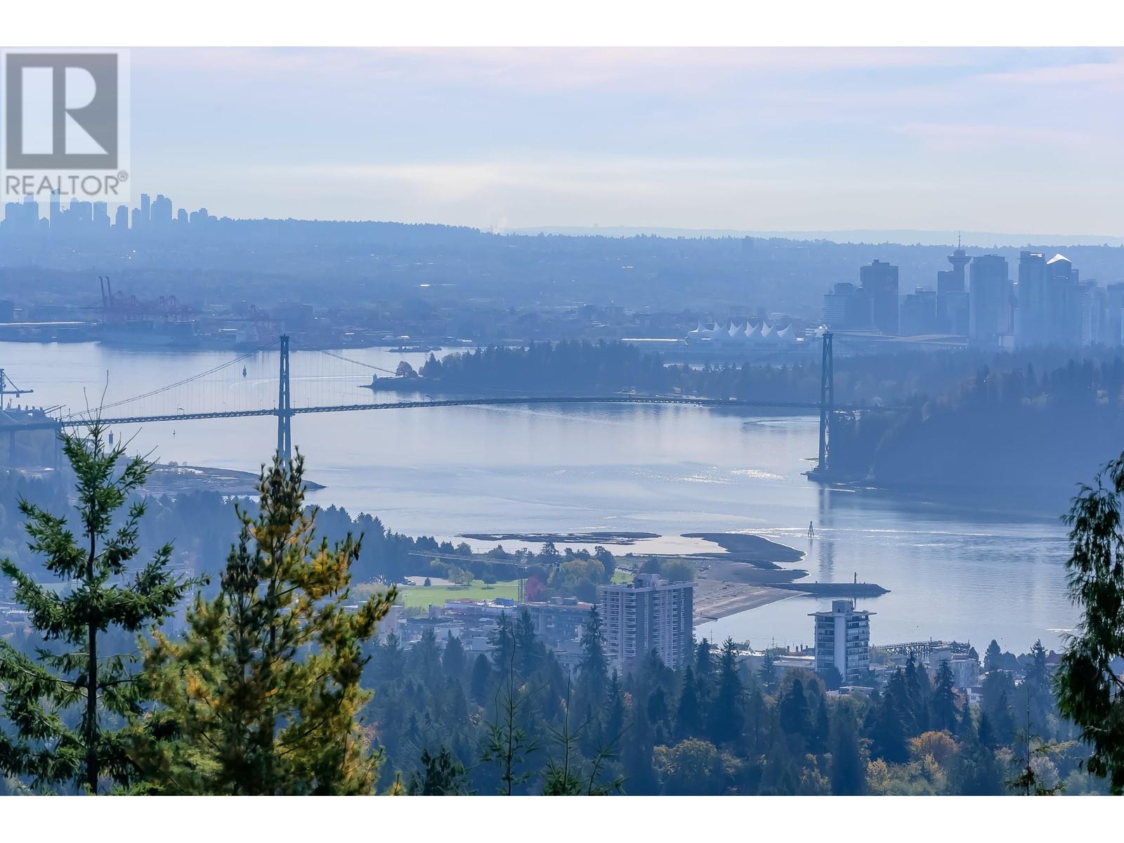 43 2236 Folkestone Way, West Vancouver, British Columbia  V7S 2X7 - Photo 2 - R2828174