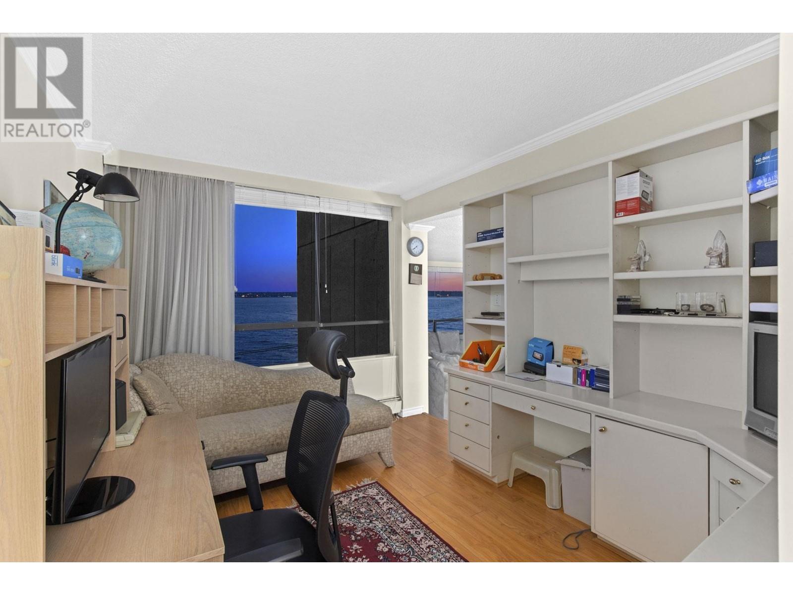 302 1930 Bellevue Avenue, West Vancouver, British Columbia  V7V 1B5 - Photo 13 - R2828179