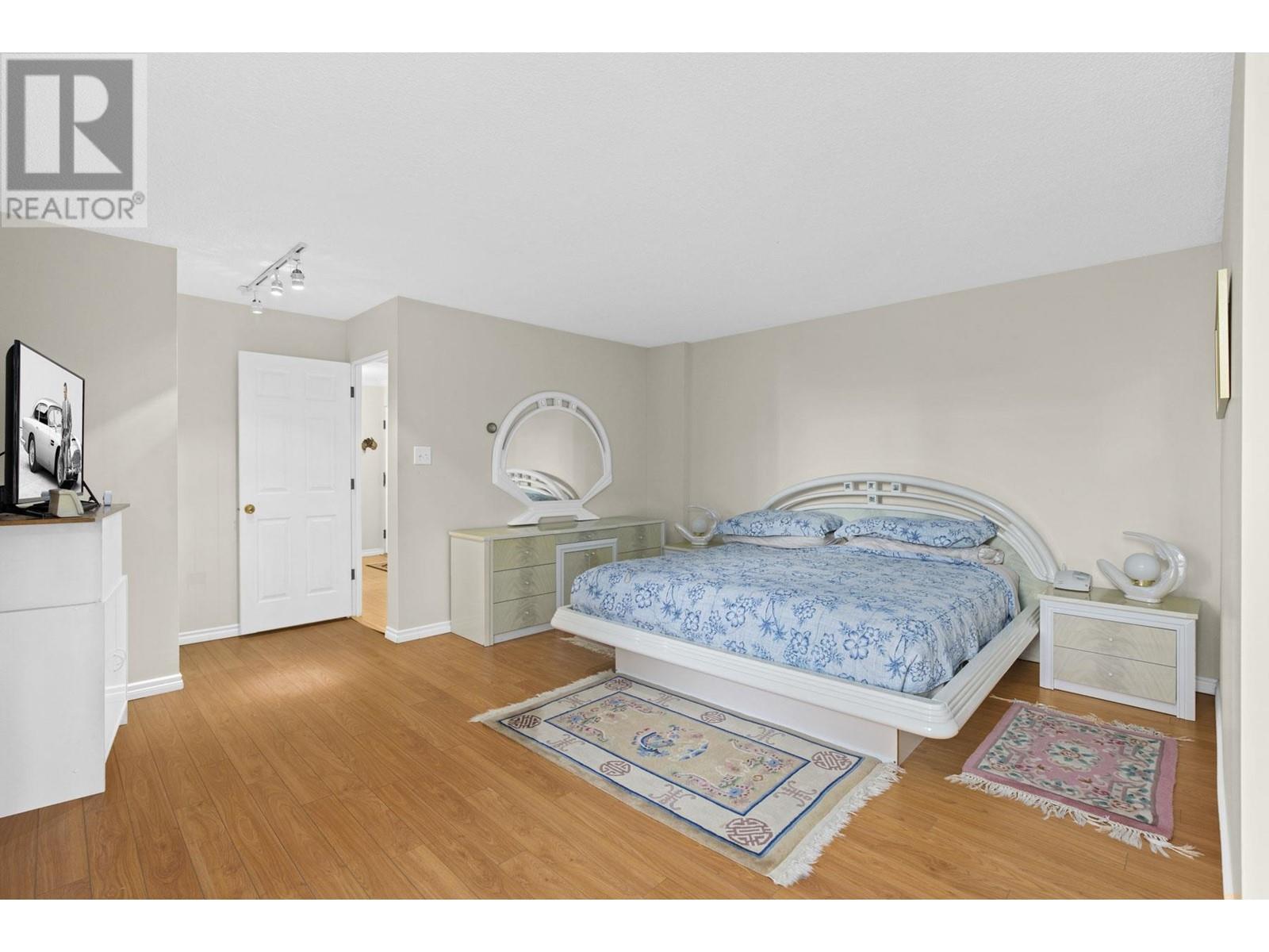 302 1930 Bellevue Avenue, West Vancouver, British Columbia  V7V 1B5 - Photo 14 - R2828179