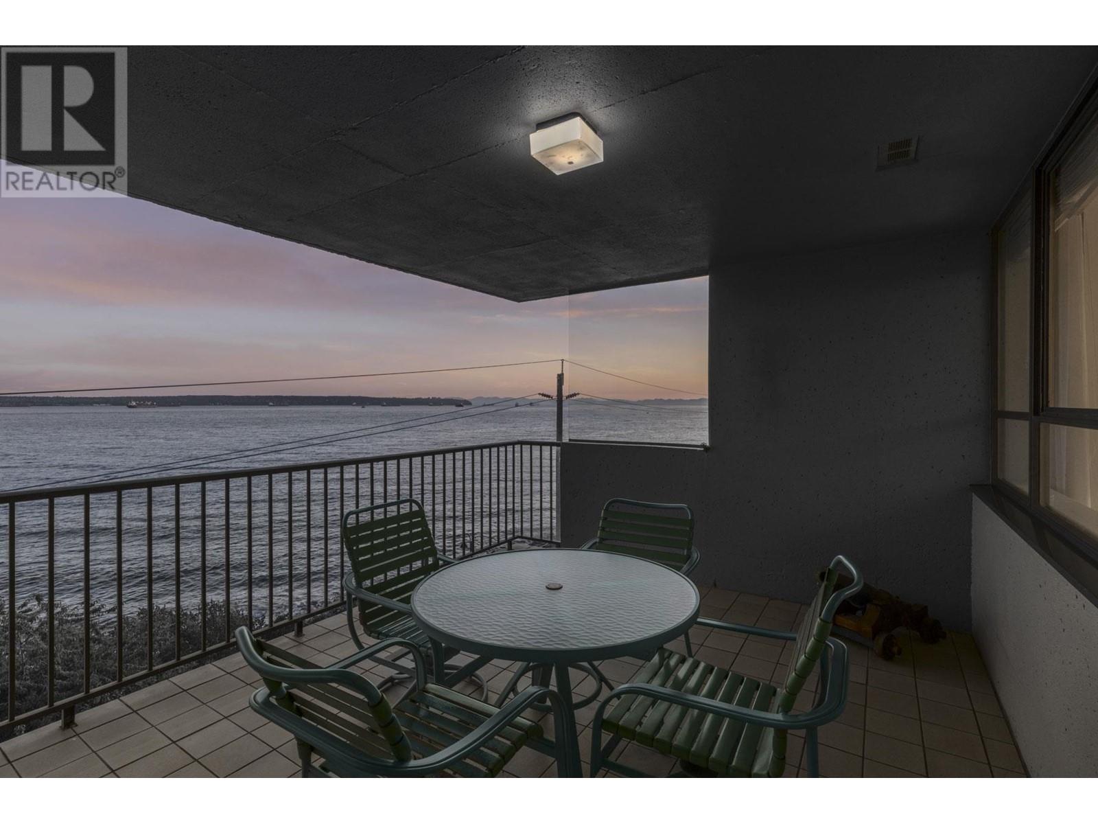 302 1930 Bellevue Avenue, West Vancouver, British Columbia  V7V 1B5 - Photo 22 - R2828179