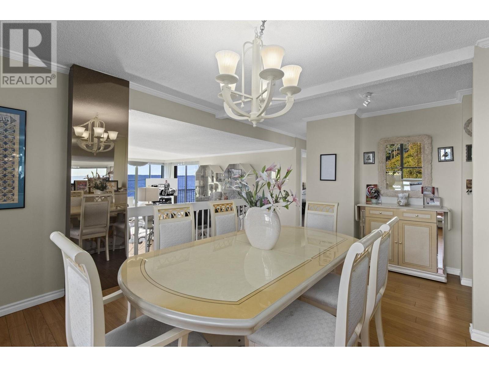 302 1930 Bellevue Avenue, West Vancouver, British Columbia  V7V 1B5 - Photo 8 - R2828179