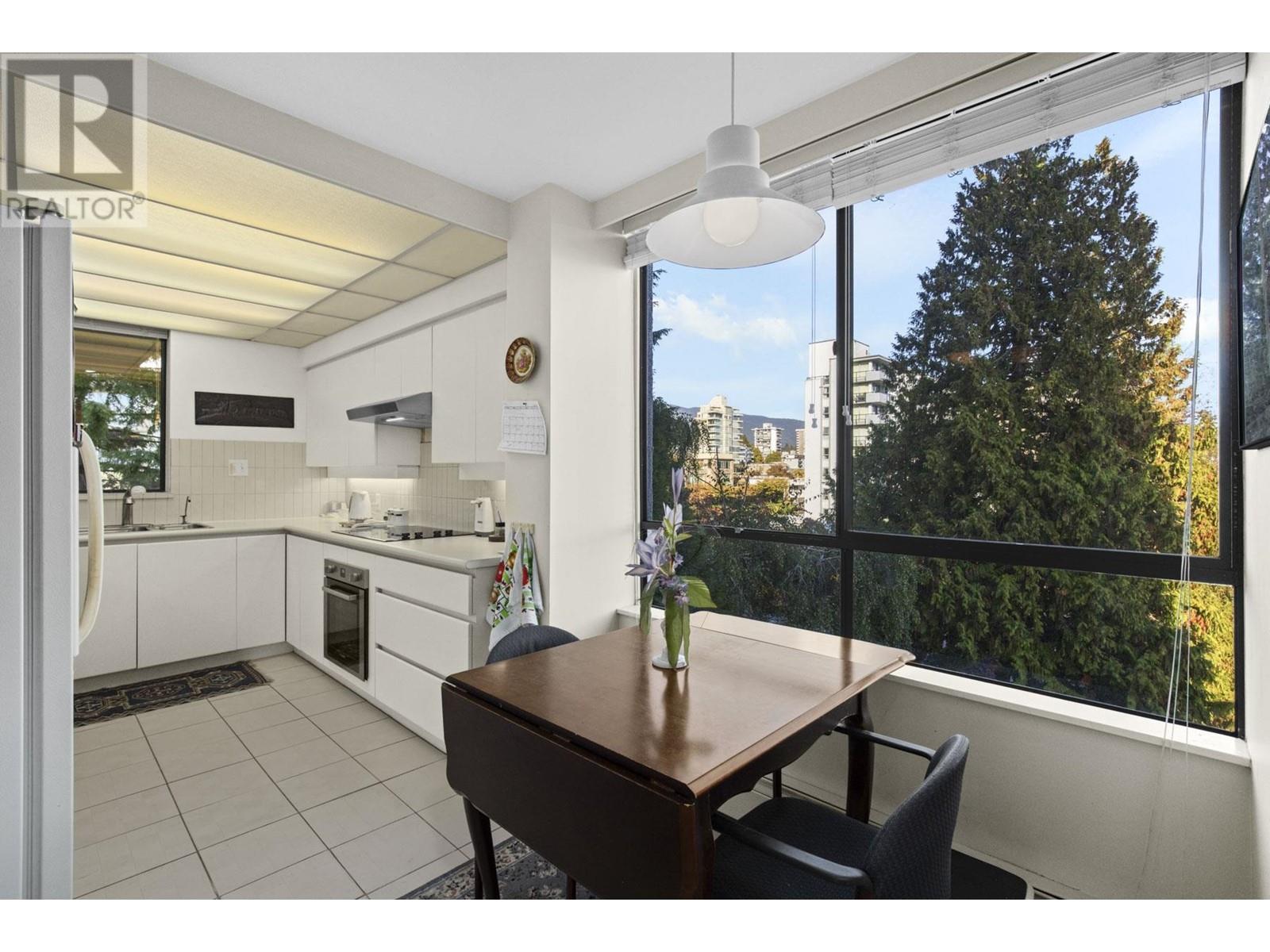 302 1930 Bellevue Avenue, West Vancouver, British Columbia  V7V 1B5 - Photo 9 - R2828179