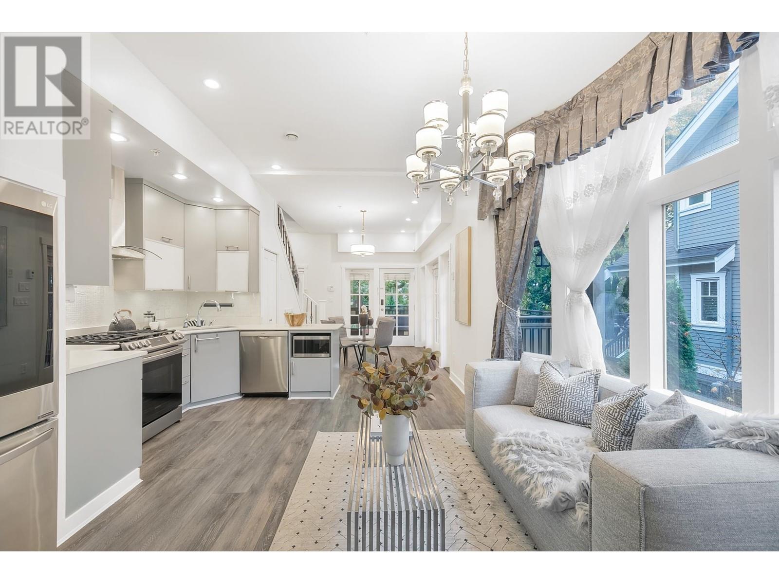 2486 W 8TH AVENUE, vancouver, British Columbia