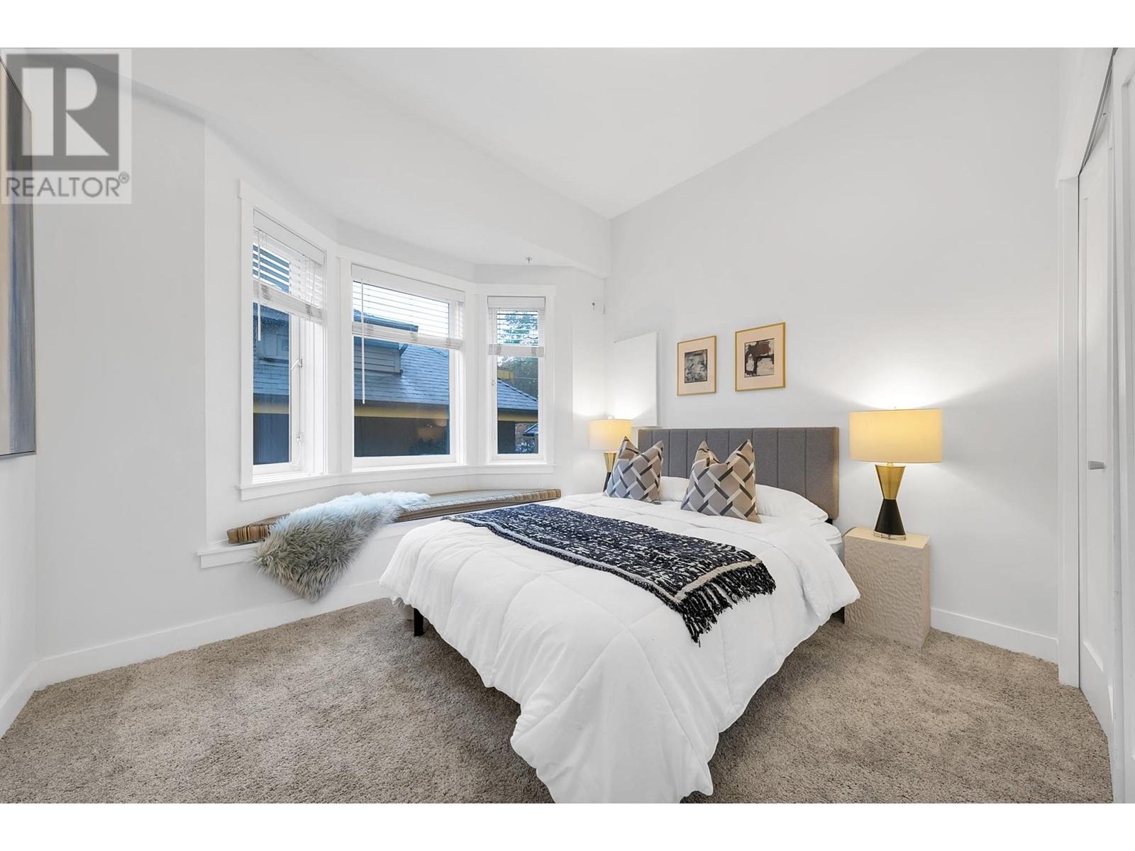 2486 W 8th Avenue, Vancouver, British Columbia  V6K 2B1 - Photo 11 - R2828192
