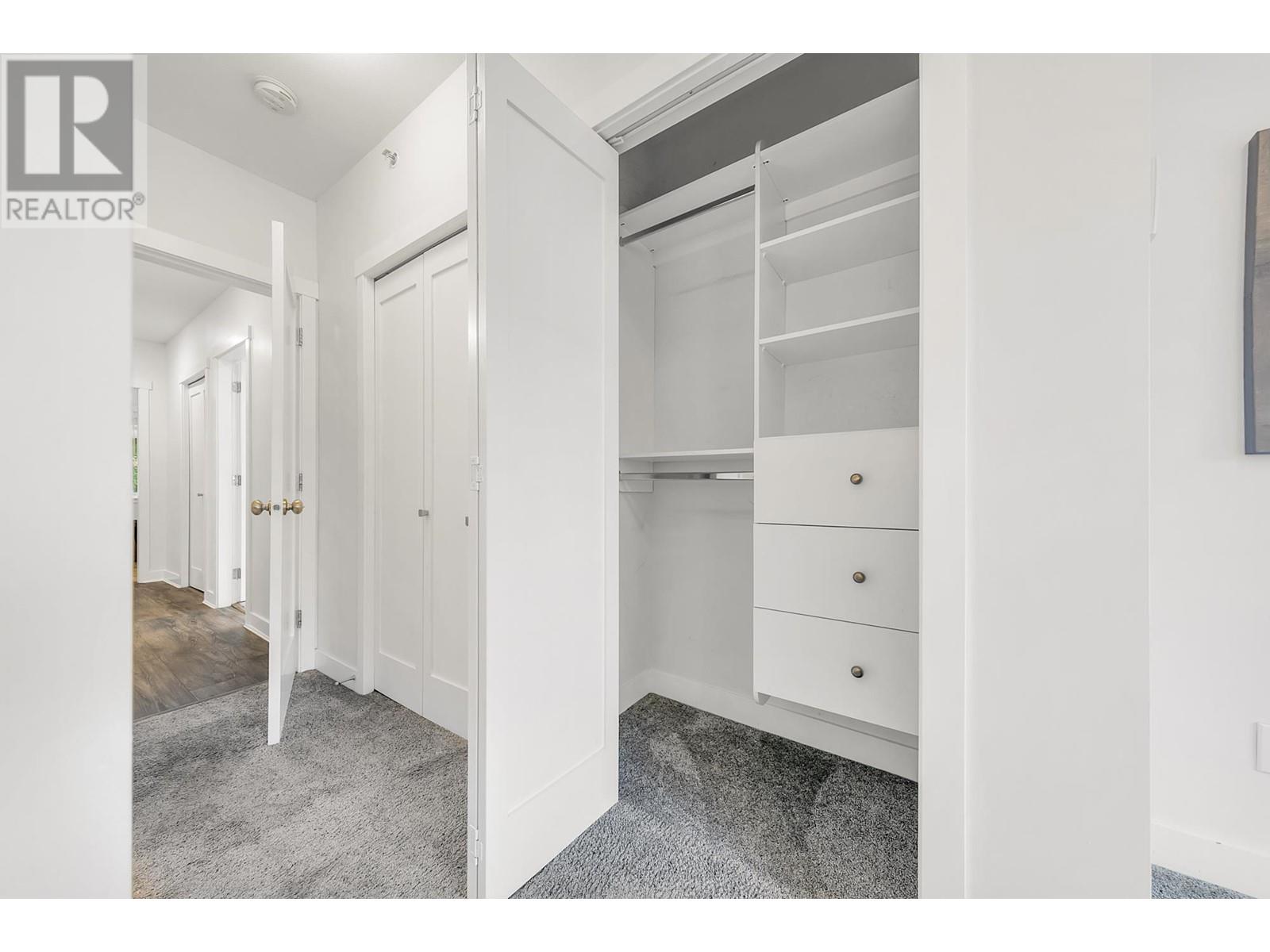 2486 W 8th Avenue, Vancouver, British Columbia  V6K 2B1 - Photo 14 - R2828192