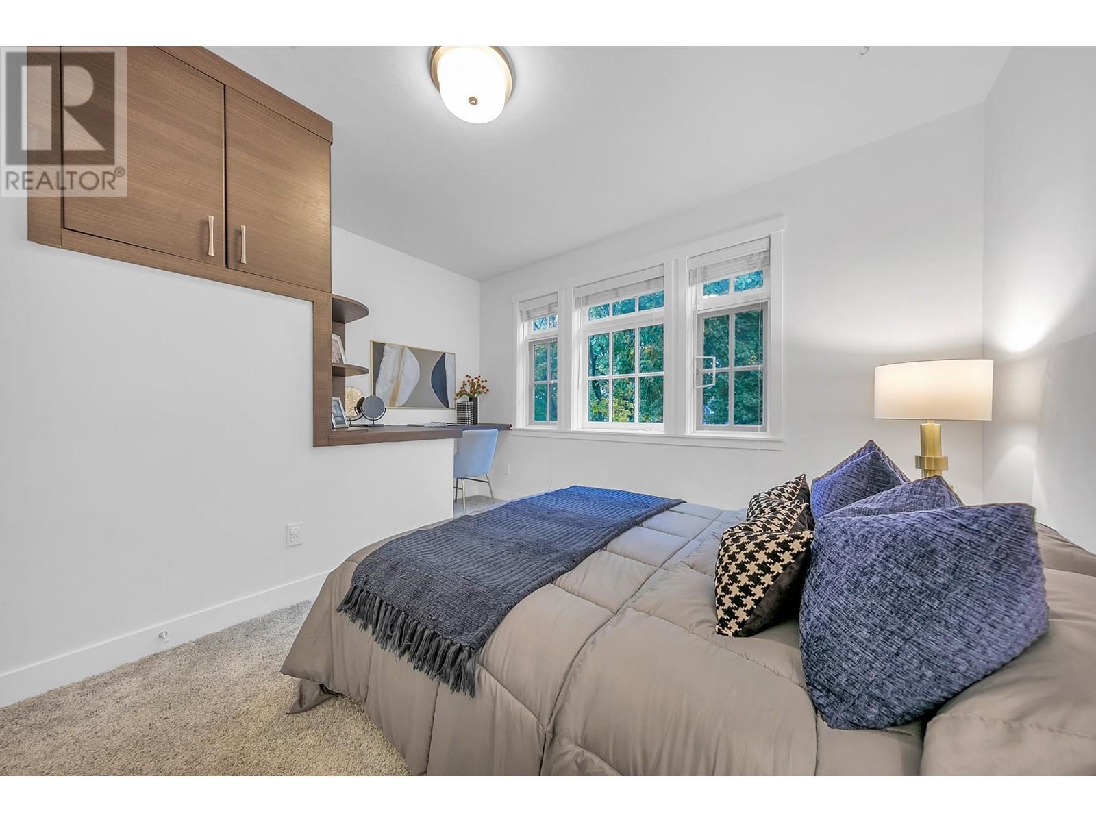 2486 W 8th Avenue, Vancouver, British Columbia  V6K 2B1 - Photo 17 - R2828192