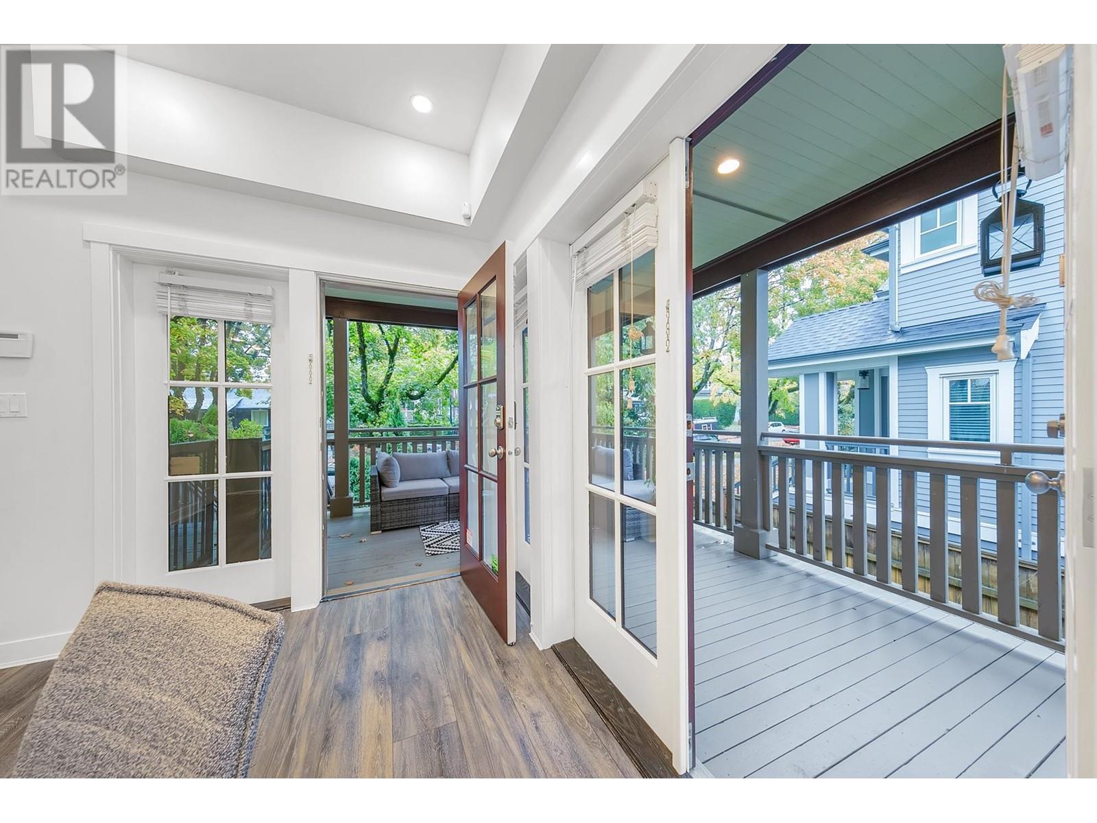 2486 W 8th Avenue, Vancouver, British Columbia  V6K 2B1 - Photo 21 - R2828192