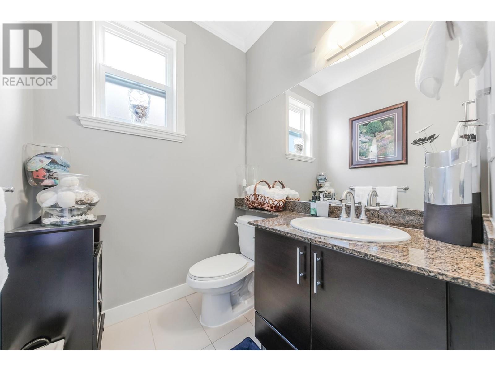 8 1211 Ewen Avenue, New Westminster, British Columbia  V3M 5E5 - Photo 16 - R2828196