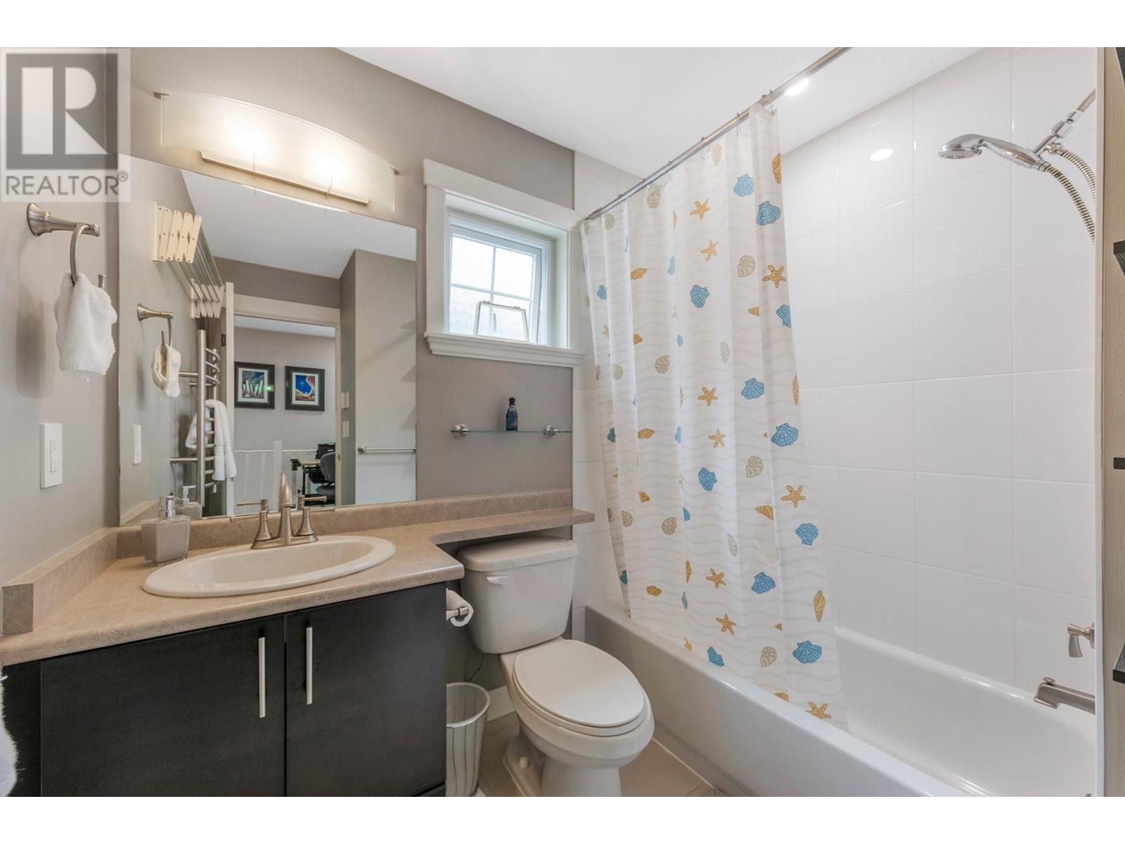 8 1211 Ewen Avenue, New Westminster, British Columbia  V3M 5E5 - Photo 22 - R2828196
