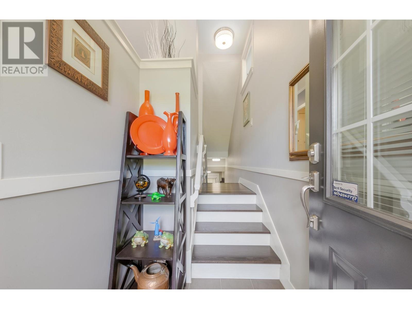 8 1211 Ewen Avenue, New Westminster, British Columbia  V3M 5E5 - Photo 25 - R2828196