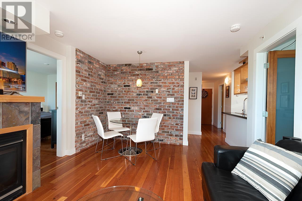 406 2515 Ontario Street, Vancouver, British Columbia  V5T 4V4 - Photo 10 - R2828203