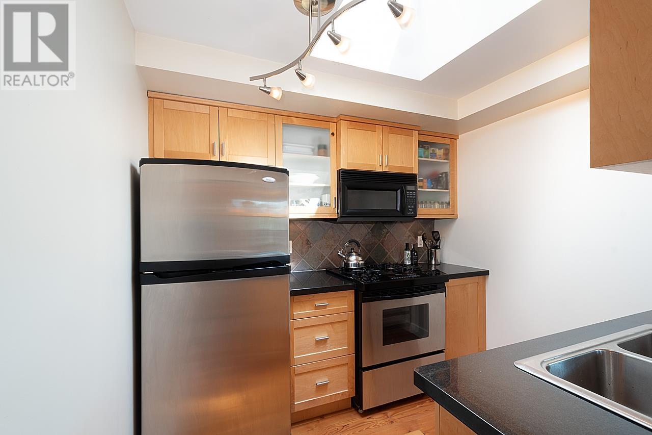 406 2515 Ontario Street, Vancouver, British Columbia  V5T 4V4 - Photo 14 - R2828203