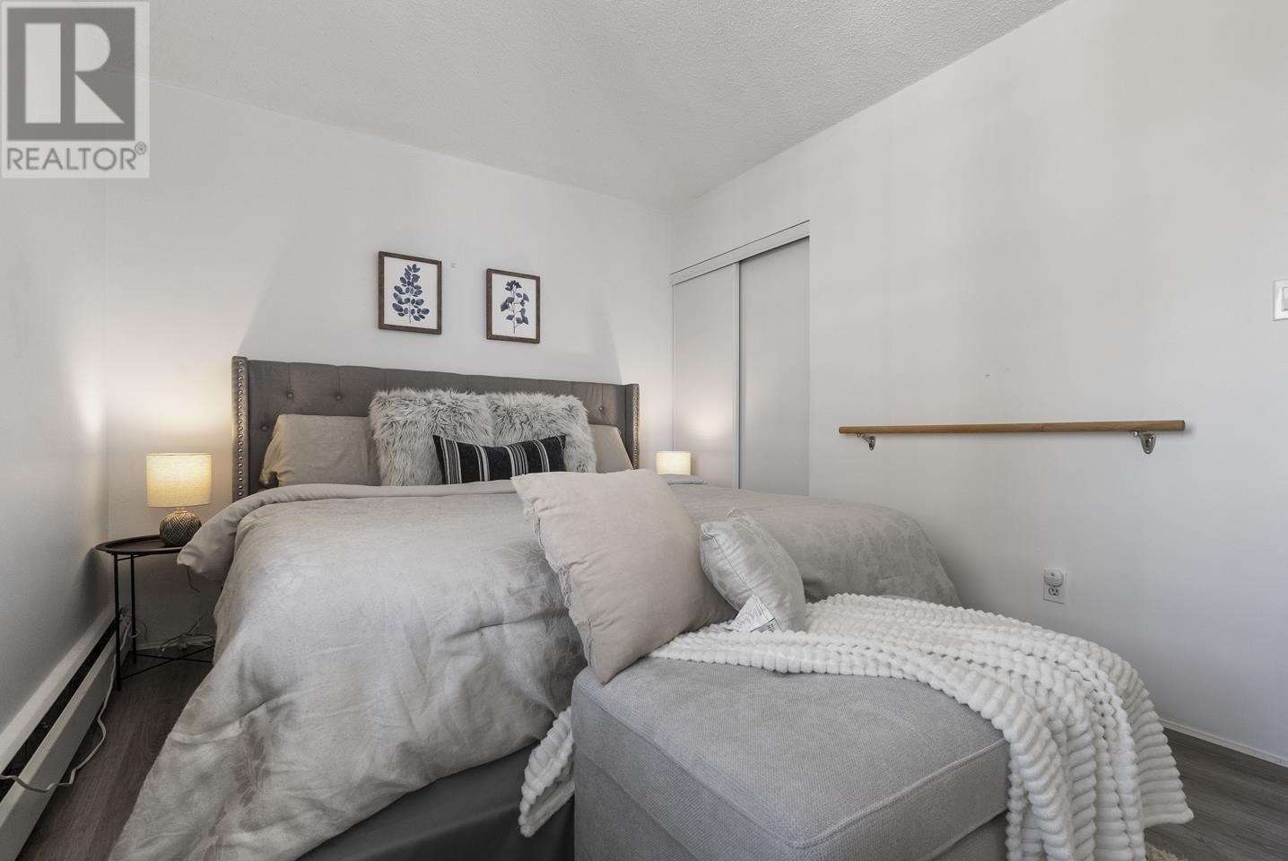 2202 3771 Bartlett Court, Burnaby, British Columbia  V3J 7G8 - Photo 9 - R2828026