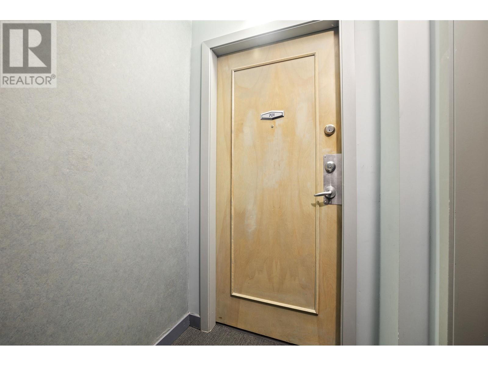 701 989 Nelson Street, Vancouver, British Columbia  V6Z 2S1 - Photo 3 - R2827683