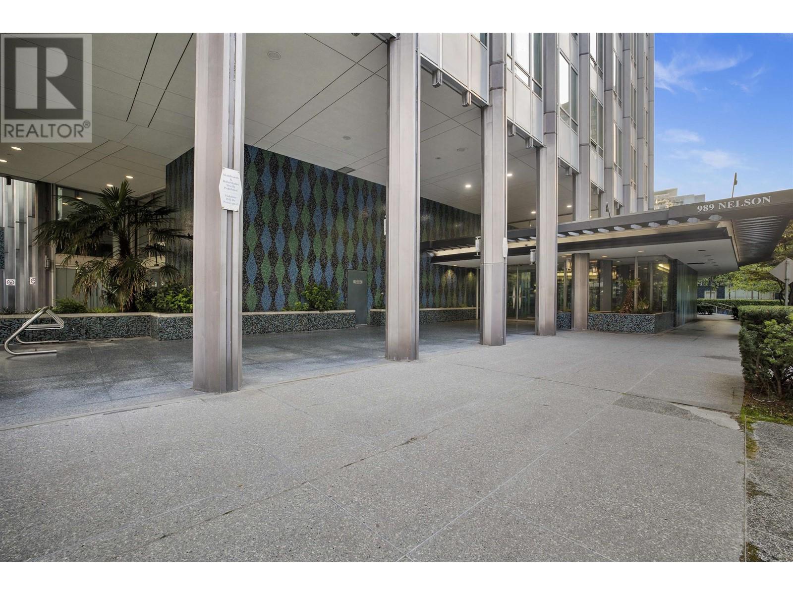 701 989 Nelson Street, Vancouver, British Columbia  V6Z 2S1 - Photo 2 - R2827683