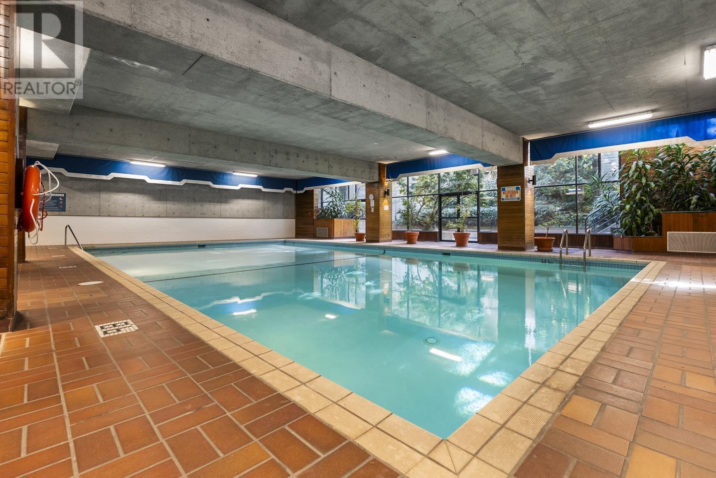 2202 3771 Bartlett Court, Burnaby, British Columbia  V3J 7G8 - Photo 16 - R2828026